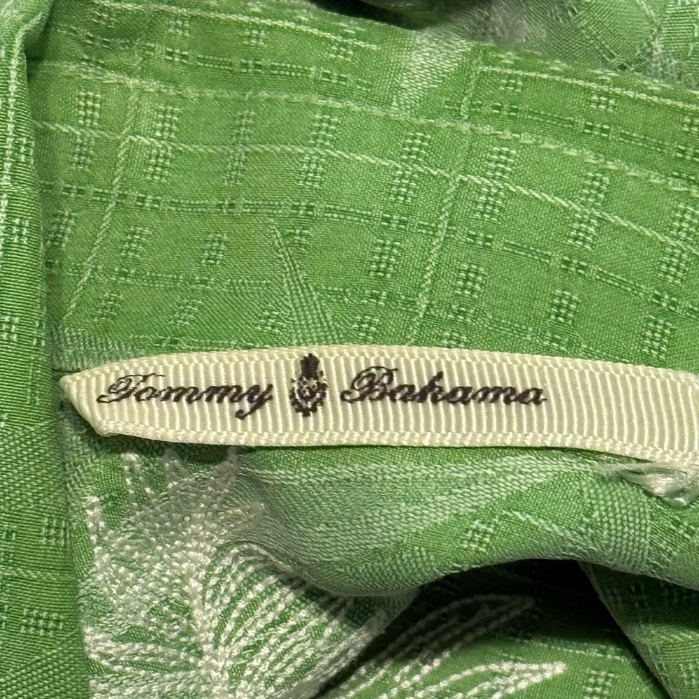 Tommy Bahama button up Hawaiian 100% silk shirt M - Picture 6 of 7